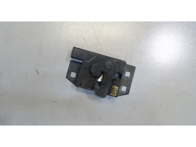 Замок капота  Ford Fiesta 1995-2000     