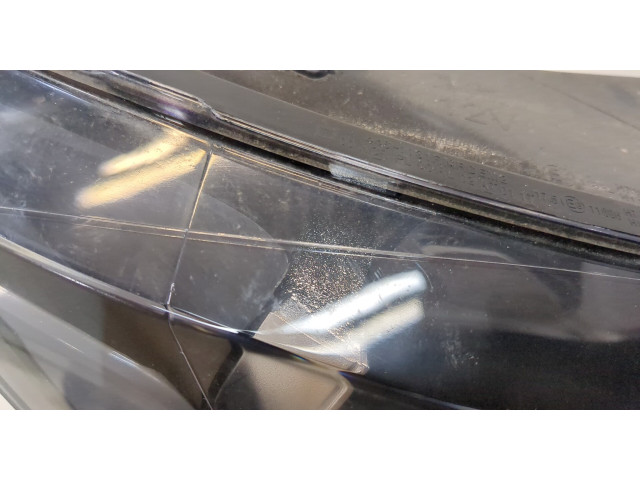 Фара передняя  Audi A1 (8X) 2010-2014 правая 