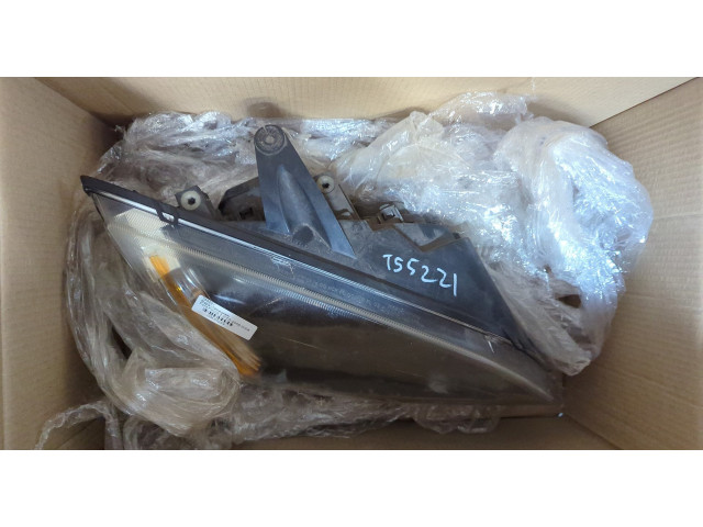 Фара передняя  Ford Focus 2 2005-2008 правая 