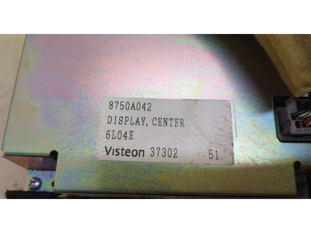 Дисплей бортового компьютера Mitsubishi Pajero 2006-2014