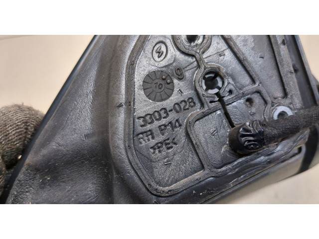 Зеркало боковое  Volvo C30 2010-2013  правое           