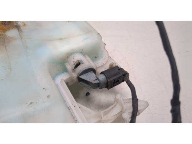 Бачок омывателя  BMW 1 E87 2004-2011 722953501   