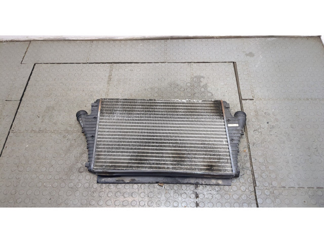 Интеркулер  Cadillac BLS 2006-2009       