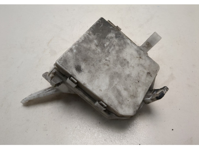 Блок предохранителей Nissan Almera N16 2000-2006