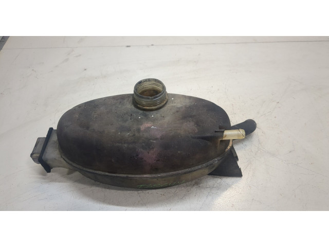 Бачок расширительный  Renault Trafic 2001-2014     1.9