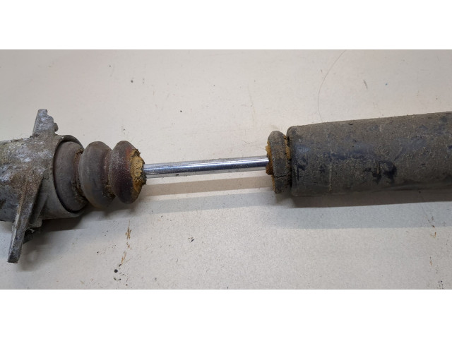 Стойка амортизатора Volkswagen Golf 4 1997-2005