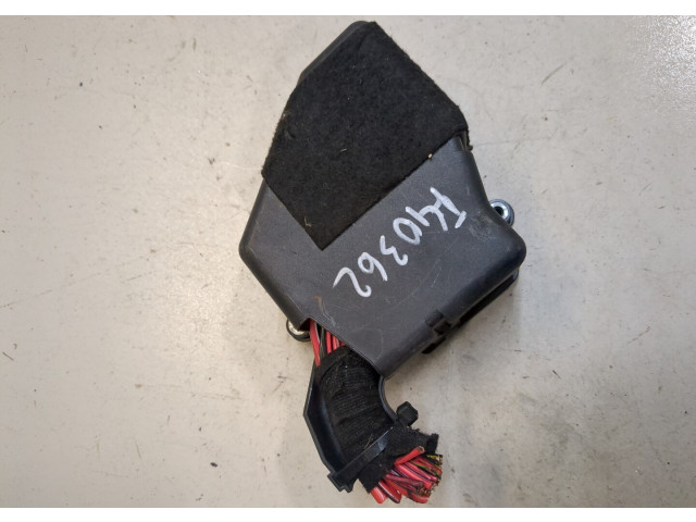 Блок предохранителей  Audi A8 (D3) 2005-2007         