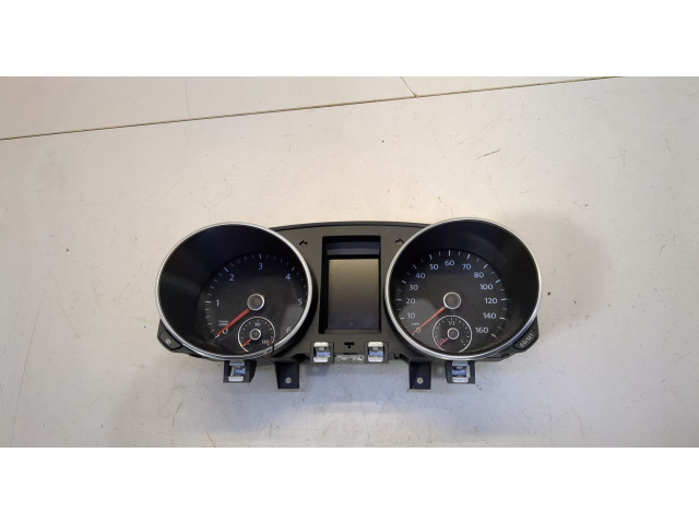 Панель приборов  Volkswagen Golf 6 2009-2012            