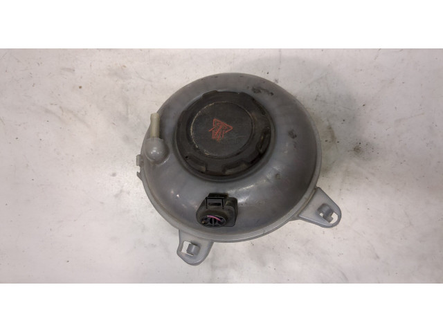 Бачок расширительный  Skoda SuperB 2015-     1.6