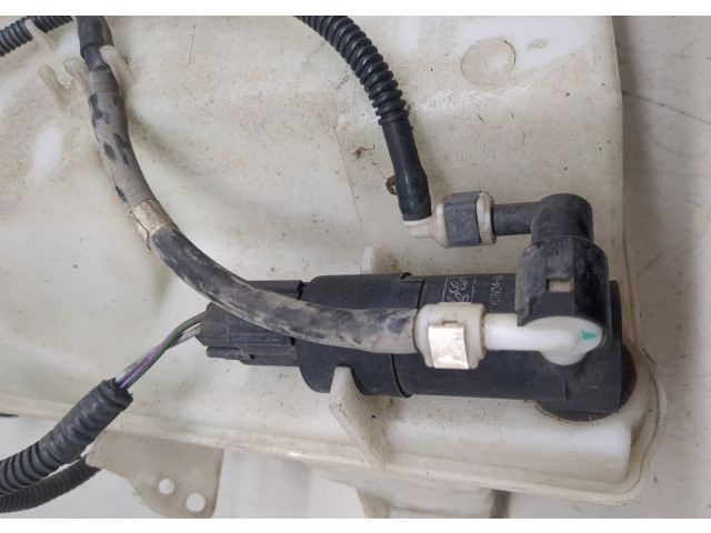 Бачок омывателя  Ford Focus 3 2011-2015    