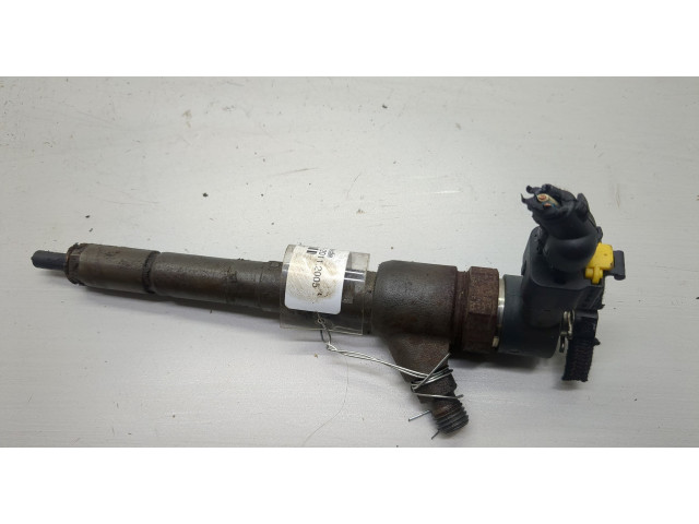 Форсунка топливная  Opel Combo 2001-2011    0445110083     