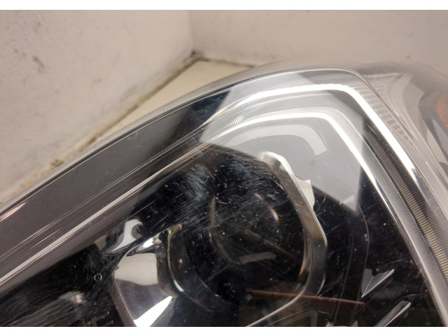 Фара передняя GMC Terrain 2017-2021 левая