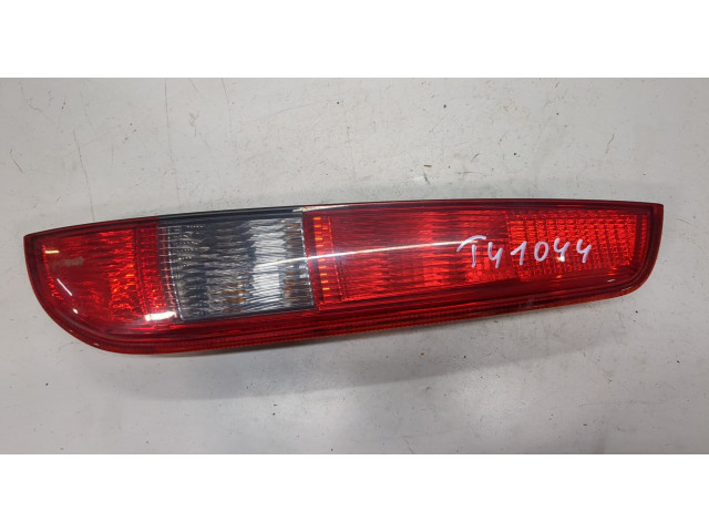 Задний фонарь        Ford Focus 2 2005-2008 