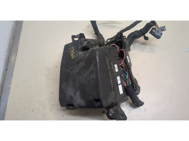 Блок предохранителей  KIA K5 2019-2025         