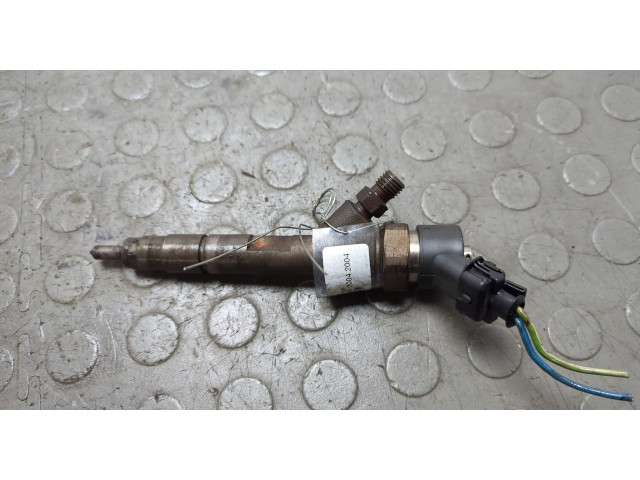 Форсунка топливная  Volvo S40 / V40 1995-2004    8602508     