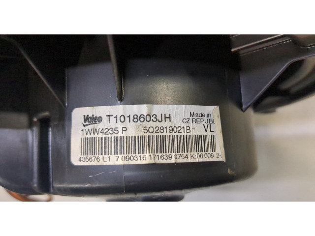 Моторчик печки Seat Leon 3 2012-2016