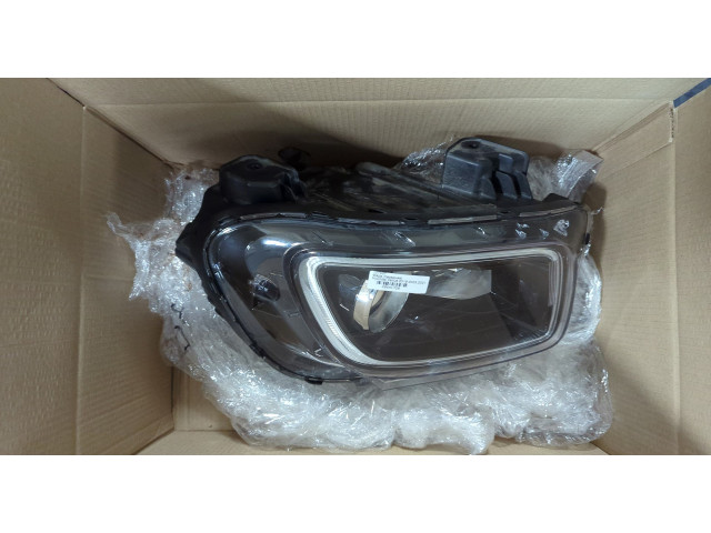 Фара передняя Hyundai Venue 2019-2025 правая