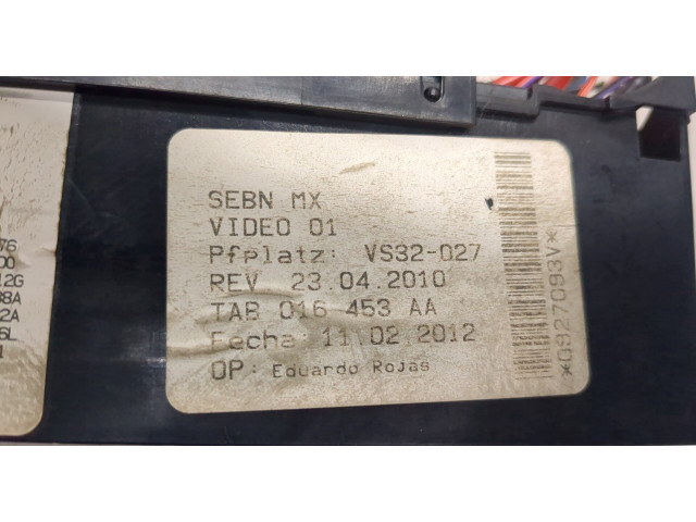 Блок предохранителей Volkswagen Jetta 6 2010-2015