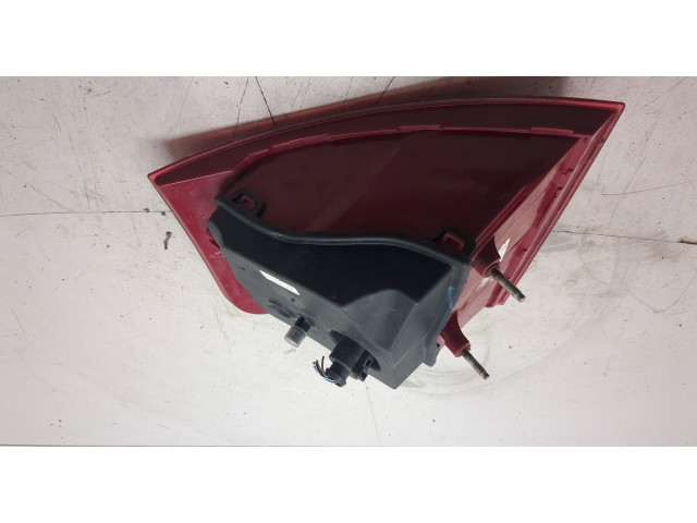 Задний фонарь 4E0945095C