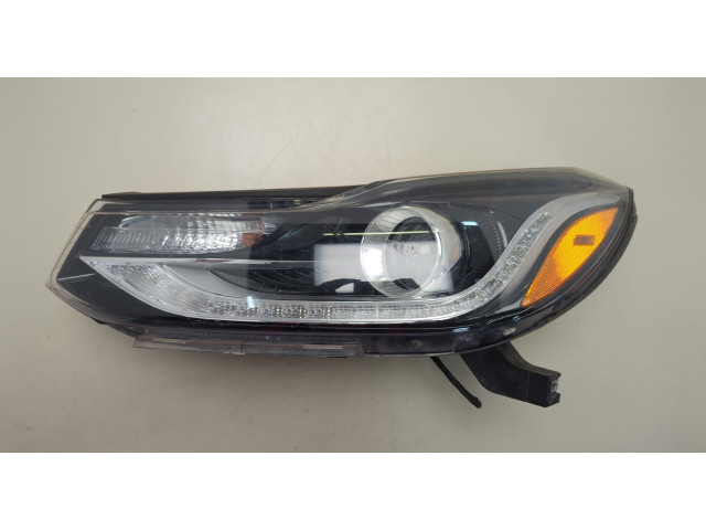 Фара передняя  Chevrolet Trax 2016-2022 левая 