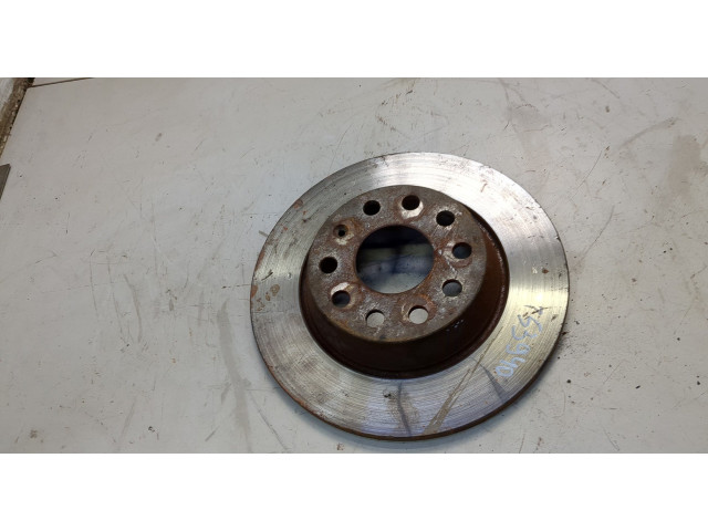 Диск тормозной  Volkswagen Passat 7 2010-2015 Европа   задний   5Q0615601G      