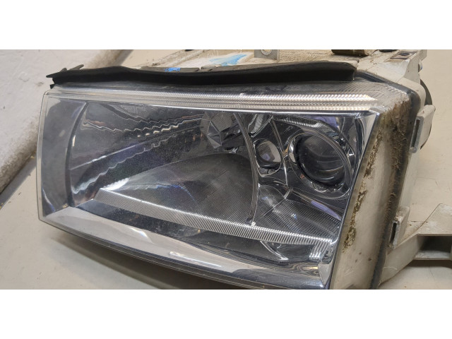 Фара передняя  Skoda Octavia Tour 1996-2011 левая 