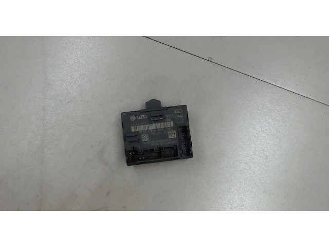 Блок комфорта  Audi A5 2011-2016      8t0959793f   