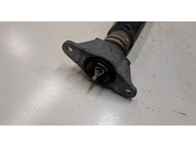 Стойка амортизатора  Mazda 3 (BM) 2013-2019      