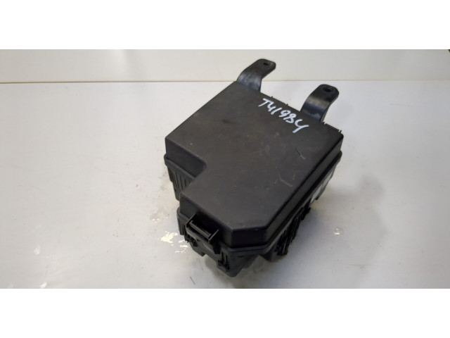 Блок предохранителей KIA Sorento 2009-2014 912802P020