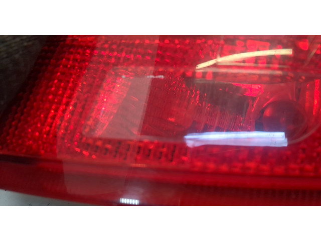 Задний фонарь     5J6945096     