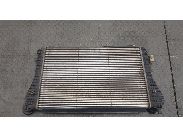 Интеркулер  Volkswagen Passat 7 2010-2015 Европа       