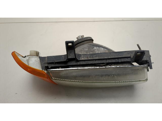 Фара передняя  Volkswagen Transporter 4 1991-2003 правая 