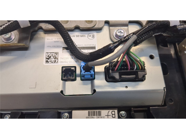 Дисплей бортового компьютера Lexus UX 2018-2023 8611076090