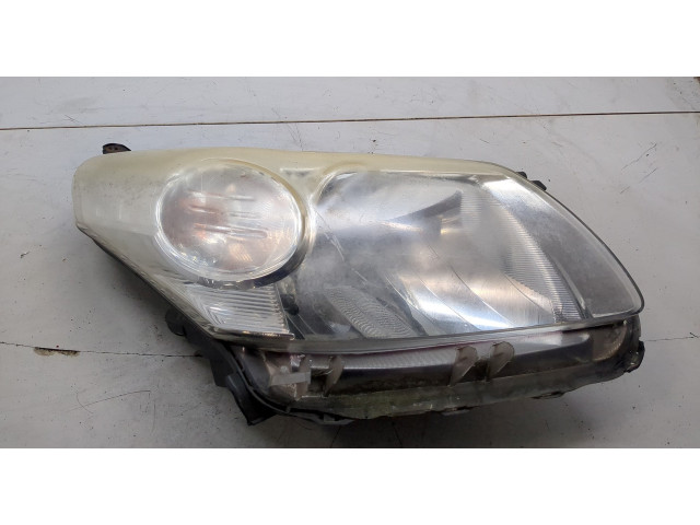 Фара передняя  Toyota Urban Cruiser правая 