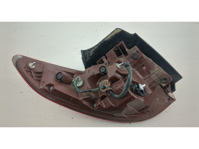 Задний фонарь