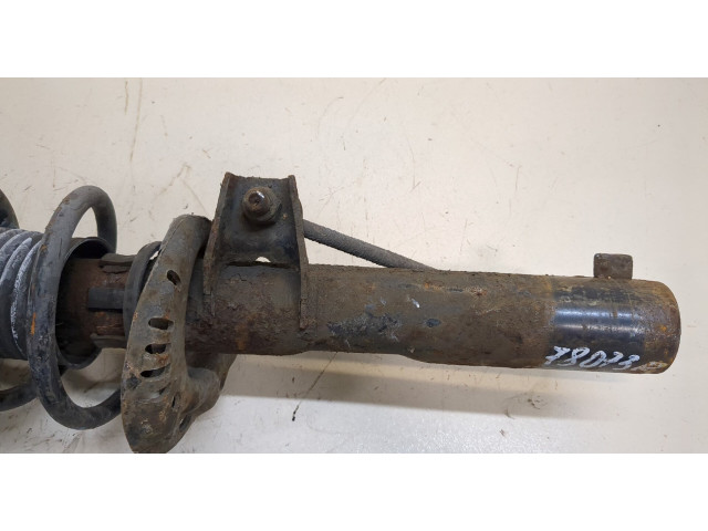 Стойка амортизатора  Volkswagen Golf Plus      