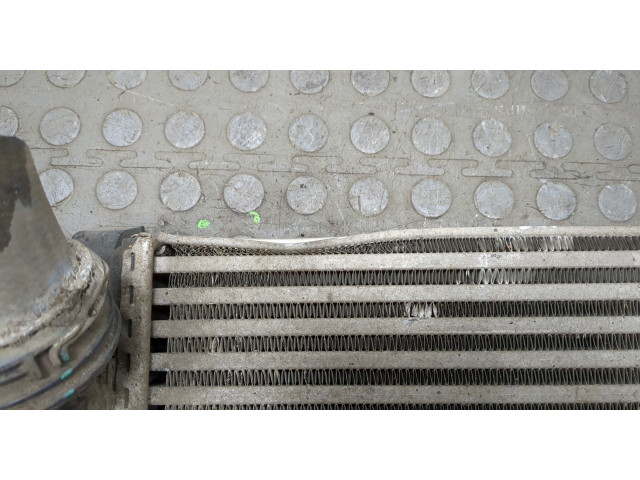 Интеркулер  Audi Q7 2006-2009       