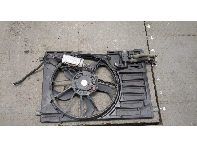 Вентилятор радиатора  Ford Escape 2012-2015           