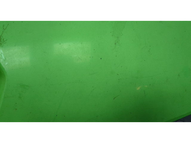 Решетка радиатора  Renault Kangoo 2008-2013          8200499017