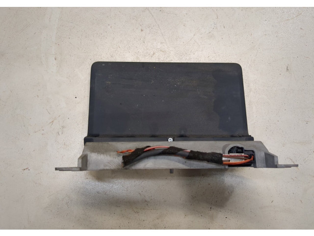 Дисплей бортового компьютера Audi A4 (B9) 2015-2020 8W8919604