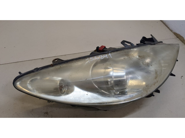 Фара передняя Peugeot 307 правая