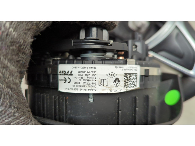 Руль  Dacia Sandero 2013-2020           