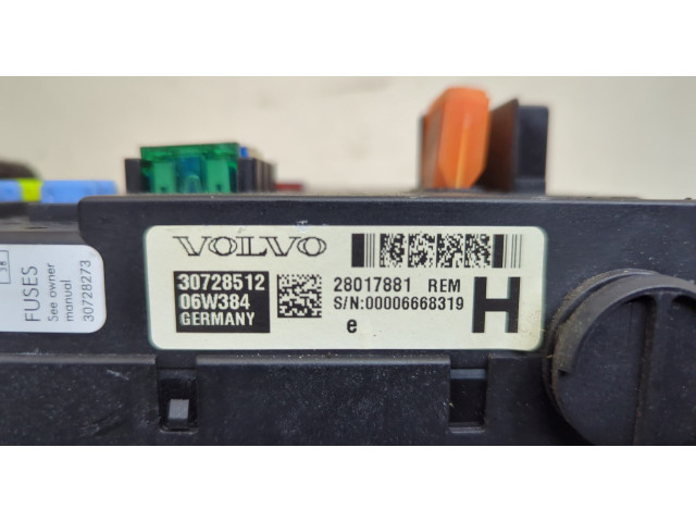 Блок предохранителей  Volvo XC90 2002-2014      30728512   
