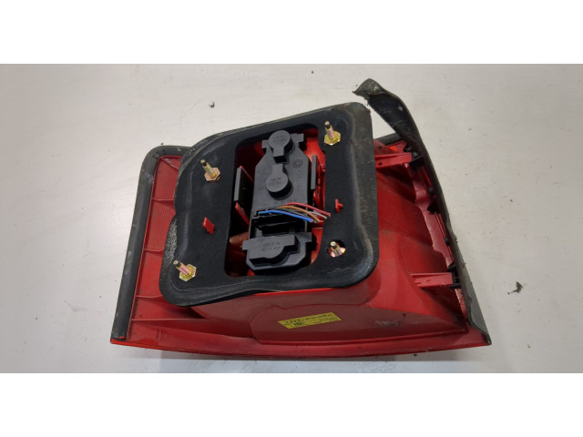 Задний фонарь