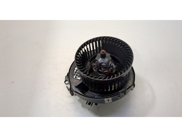 Моторчик печки  Audi A3 (8V) 2012-2020        