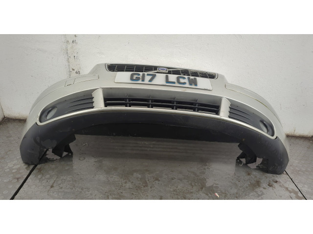 Решетка радиатора Volvo S40 2004-2012