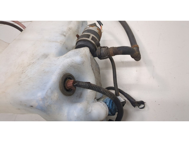 Бачок омывателя  Nissan Murano 2002-2008    