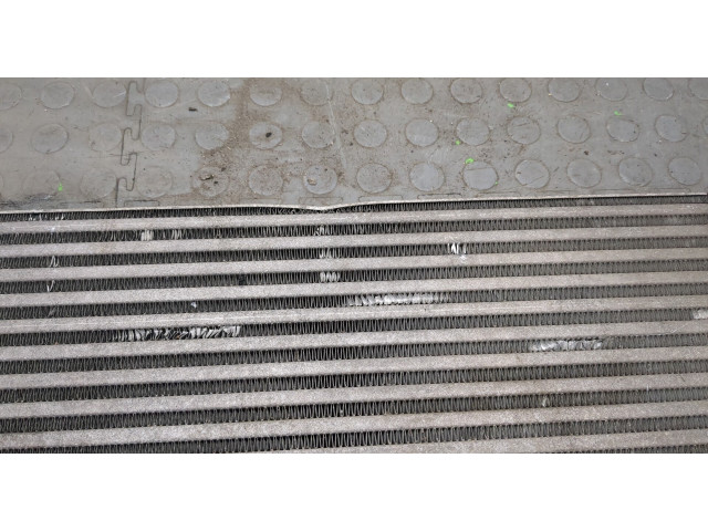 Интеркулер  Volvo V50 2007-2012       