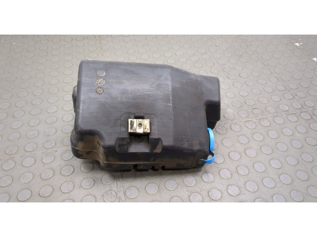 Бачок омывателя  Infiniti QX56 2004-2010 289107S000   