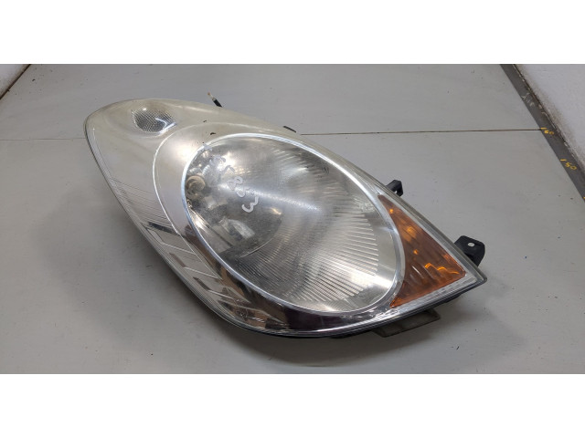 Фара передняя  Nissan Note E11 2005-2013 правая 